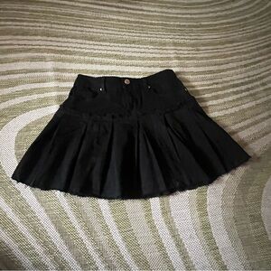 🤎BlankNYC/Revolve Pleated Skirt🤎